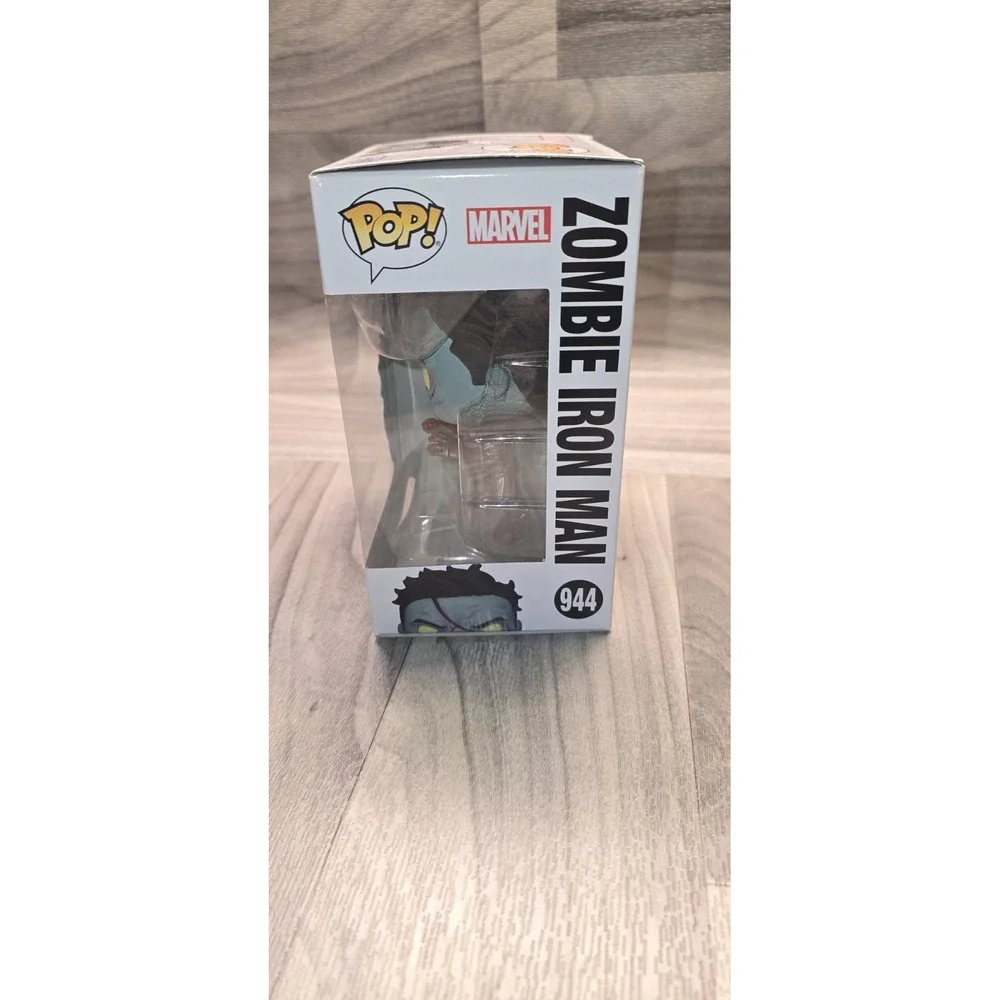 Funko Pop!!! Marvel Studios!! What If? Zombie Iron Man!! Vinyl Figure #944